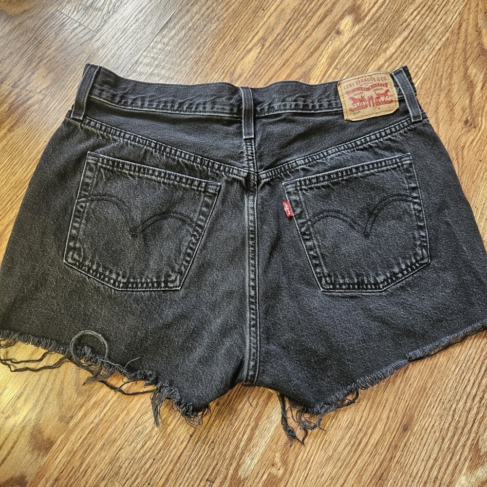 Levis Womens 501 Cut Off Jean Shorts Black Size 33‎ Button Fly High Rise Denim